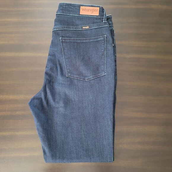 Wrangler Jeans Women Size 12 Skinny High Rise Unforgettable Blue 28" Inseam - Picture 7 of 14